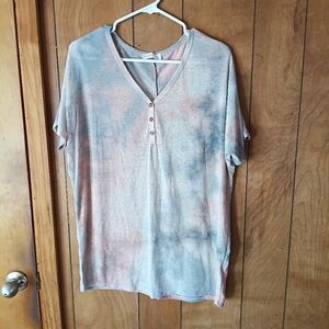 First Love Women’s Pastel Tie Dye Short Sleeve Henley Top Size M Soft Casual